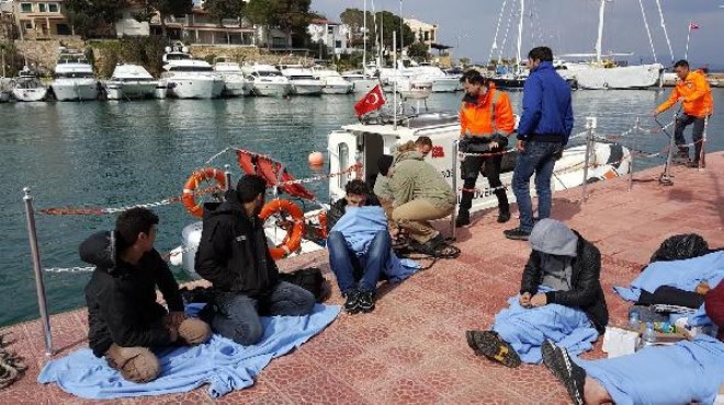İzmir de sahil güvenlik 7 mülteciyi kurtardı