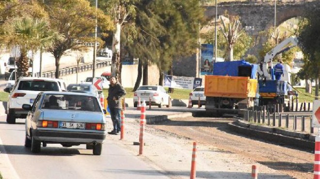 İzmir de sürücülerin tepkisini çeken çalışma