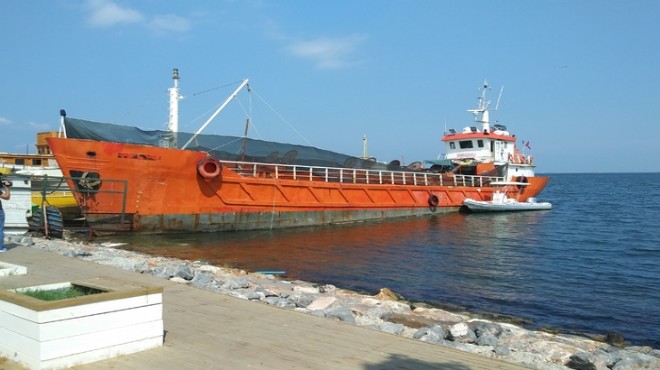 İzmir de tankerle göçmen kaçakçılığına 4 tutuklama!