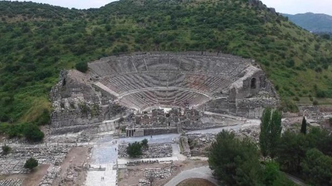 İzmir de  tarihi  ihale: Efes denize kavuşuyor!
