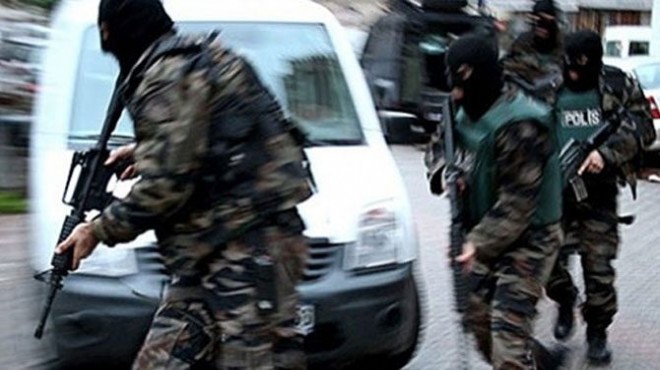 İzmir de terör operasyonu: 3 tutuklama!
