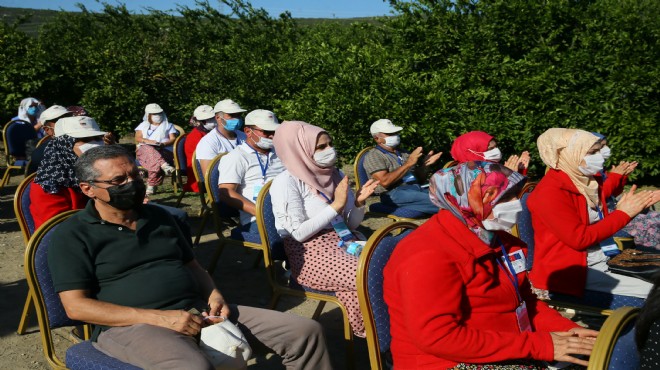 İzmir de  Uygulamalı Çiftçi Okulu  açıldı