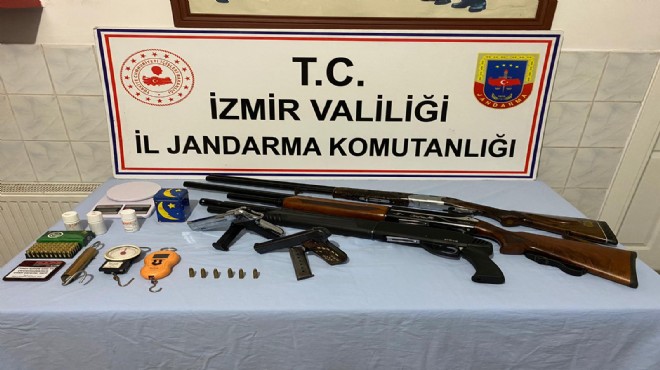 İzmir de uyuşturucu operasyonları: 9 gözaltı!