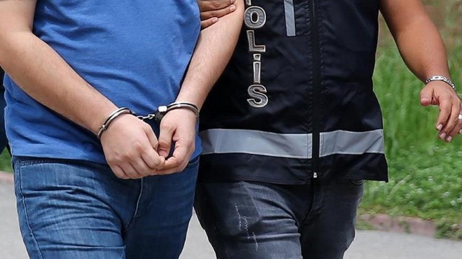 İzmir de uyuşturucu operasyonu: 4 gözaltı