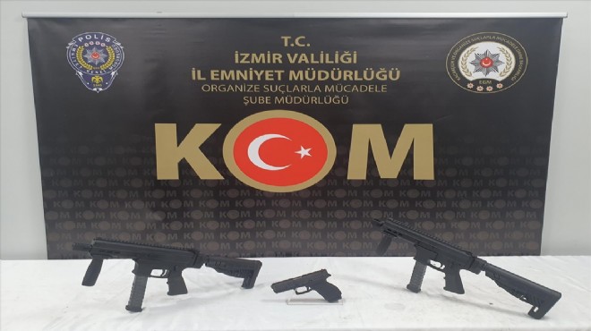 İzmir de yasa dışı silah ticareti operasyonu: 2 tutuklama