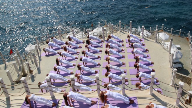 İzmir de Yoga Şöleni için geri sayım