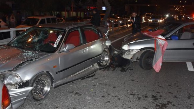 İzmir deki asker uğurlamasında feci kaza