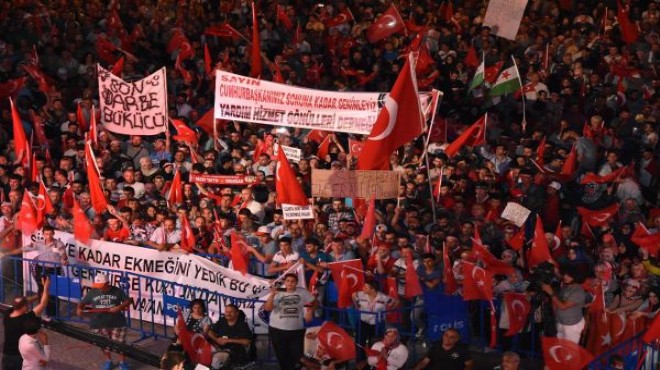 İzmir deki  demokrasi nöbeti nde 9. gün!