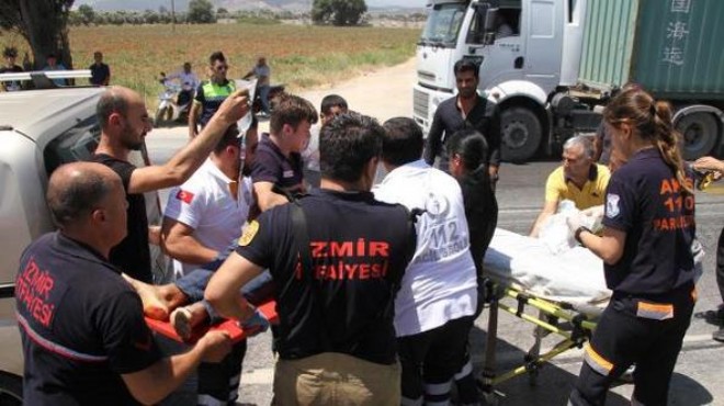 İzmir deki feci kazada mucize: Yaralı halde doğum yaptı!