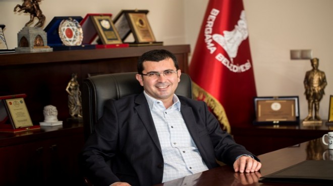 İzmir’deki o belediye başkanı da ‘değişim’ dedi!