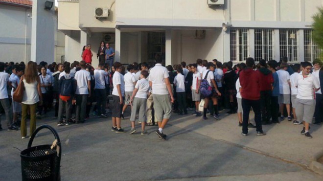 İzmir’deki okulda ‘Andımız’ krizi! Müdür: Burası dingonun ahırı mı?
