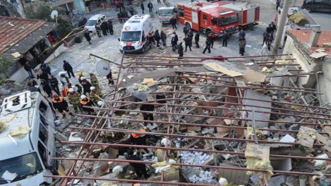 İzmir’deki patlama kurbanı toprağa verildi