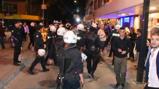 İzmir deki referandum protestosuna 7 tutuklama!