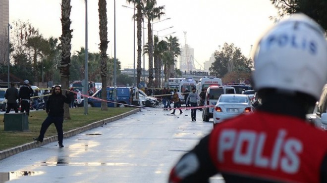 İzmir deki terör saldırısı davasında kırmızı bülten kararı!