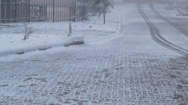 İzmir e ilk kar düştü, dondurucu soğuk kapıda!