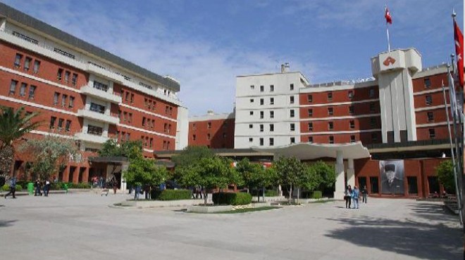 İzmir Ekonomi Üniversitesi nde tıp fakültesi sevinci