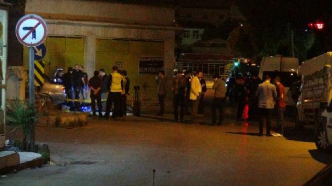 İzmir i alarma geçiren araç: El bombaları ve bomba malzemeleri!