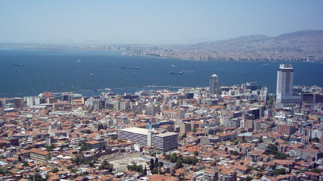 İzmir için heyelan alarmı: 4 bölgeye dikkat!