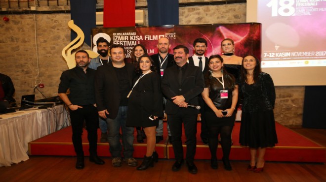 İzmir in gurur festivali Altın Kedi de ödül gecesi!