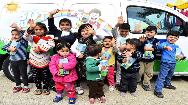 İzmir’in gurur projesinde yeni dönem: 14 bin mülteci çocuğa da gidecek