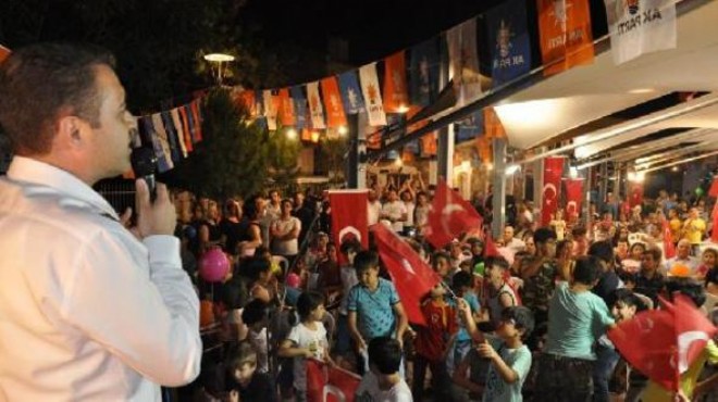 İzmir in o ilçesinde renkli iftar: AK Parti ilçe başkanından İzmir Marşı