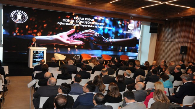 İzmir iş dünyasından  Dijital Dönüşüm Zirvesi 