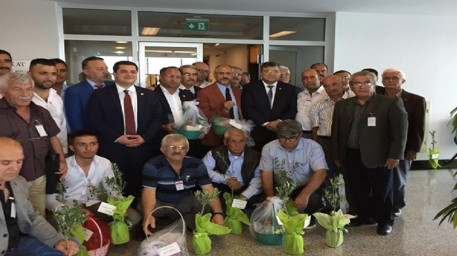 İzmir’li zeytin üreticileri Ankara’ya çıkarma yaptı