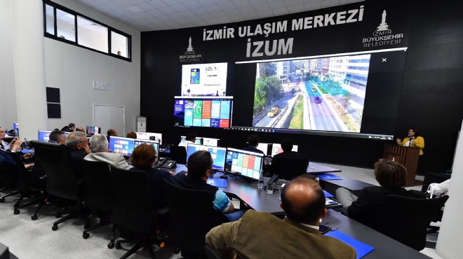 İzmir, Türkiye de ilki gerçekleştirdi: Trafik devrimi!