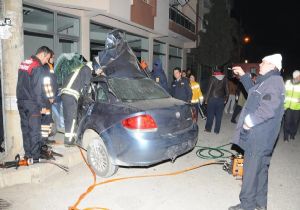 İzmir’de feci kaza: Aşırı hız yine can aldı!