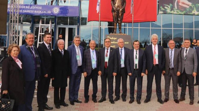 İzmirli belediye başkanları Muğla’ya akın etti: Program ve destek bir arada!