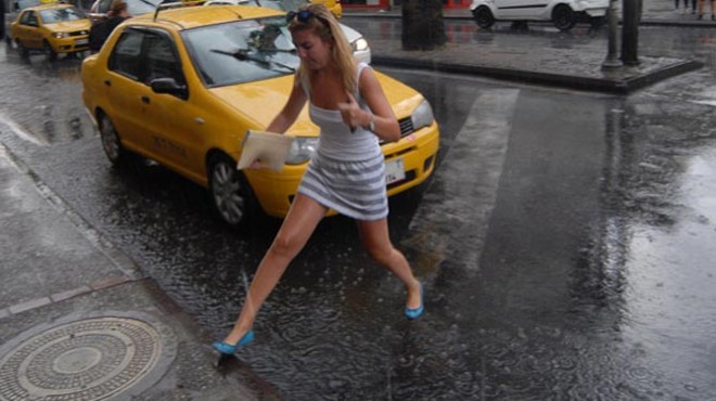 İzmirliler bugüne dikkat: Şiddetli yağış geliyor!