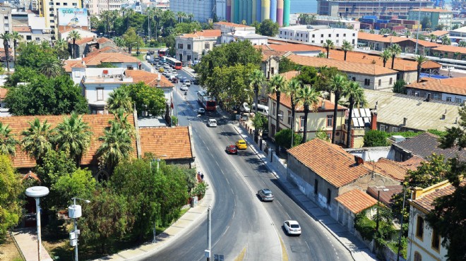 İzmirliler dikkat! Trafiğe  tramvay  ayarı: Otobüs güzergahları değişiyor!