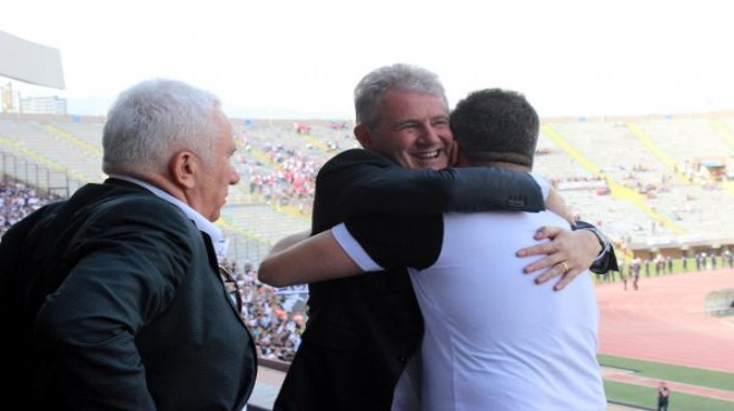İZTO Başkanı Özgener den Altay ın şampiyonluk sevinci