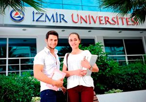 İzmir Üniversitesi’nden her iki öğrenciden birine burslu eğitim