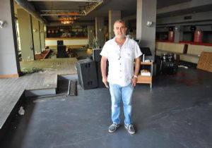 İzmir in 30 yıllık gece kulübü kapandı
