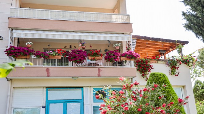 Karşıyaka'da en güzel balkon ve bahçeler yarışıyor
