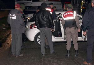 İzmir de kahreden kaza: 2 üniversite öğrencisi... 