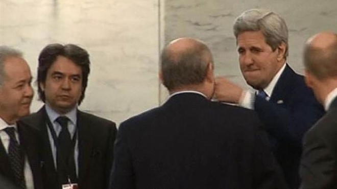 Kerry den Sinirlioğlu na  ABD usulü  şaka