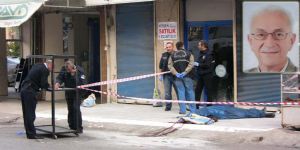 İzmir’de korkunç ölüm: Ecel lamba sökerken yakaladı!