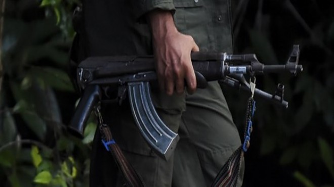 Kolombiya da FARC silahlarının tamamını teslim etti