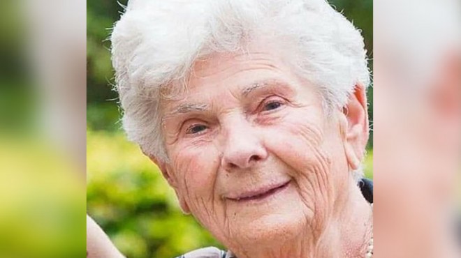 Koronavirüsten ölen 90 yaşındaki kadından büyük fedakarlık