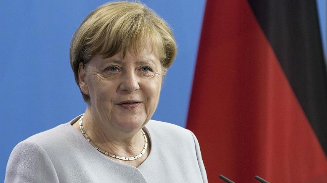 Kritik ziyaret: Merkel Türkiye ye geliyor
