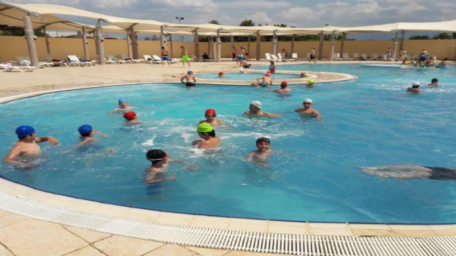 Kültürpark yüzme havuzu açıldı