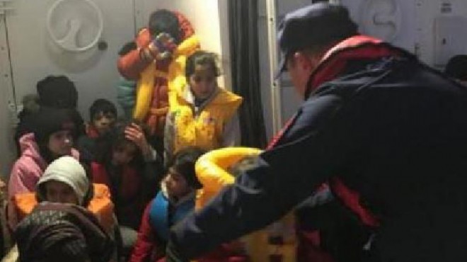 Kuşadası nda 53 kaçak göçmen yakalandı