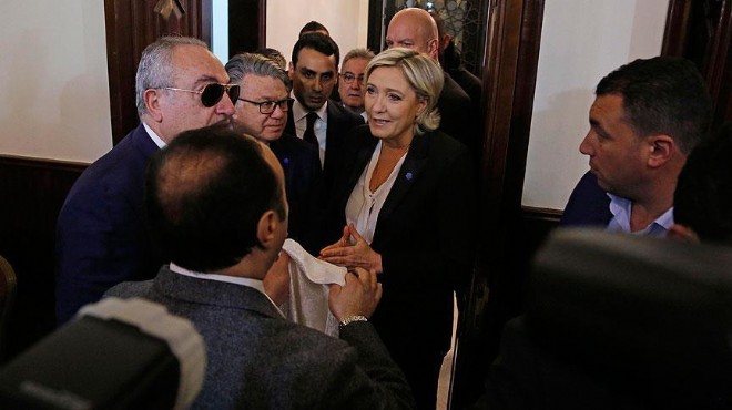 Le Pen in Lübnan müftüsüyle başörtüsü krizi