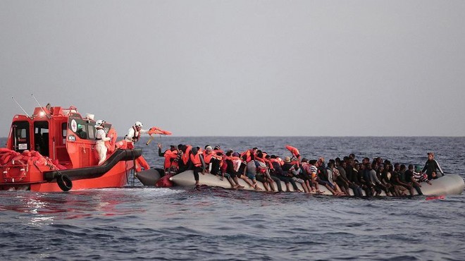 Libya açıklarında 3 bin 300 sığınmacı kurtarıldı