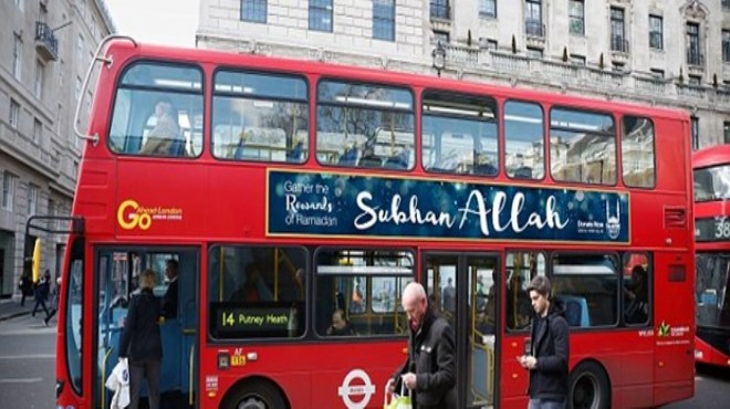 Londra otobüslerine  Sübhanallah  ilanları