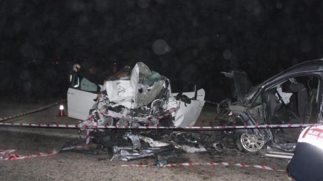 Manisa da korkunç kaza: 2 ölü, 10 yaralı