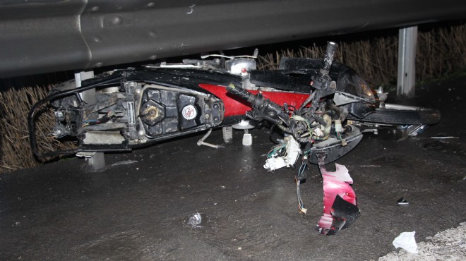 Manisa da feci kaza: Otomobil motosiklete çarptı!