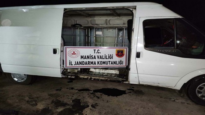 Manisa'da litrelerce kaçak akaryakıt yakalandı